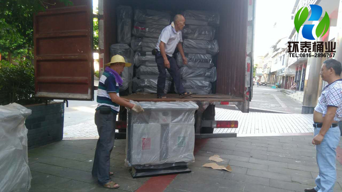 http://m.9o888.com/gangzhilajitong/1182.html